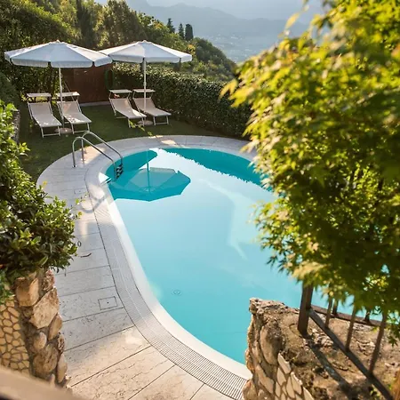 Bed & Breakfast La Rubiana 2*
