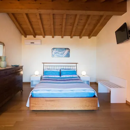 Bed and breakfast La Rubiana 4*