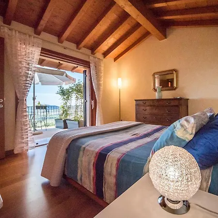 La Rubiana Bed & Breakfast 4*